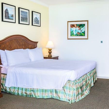 Pacific Star Resort & Spa Tamuning Exterior photo