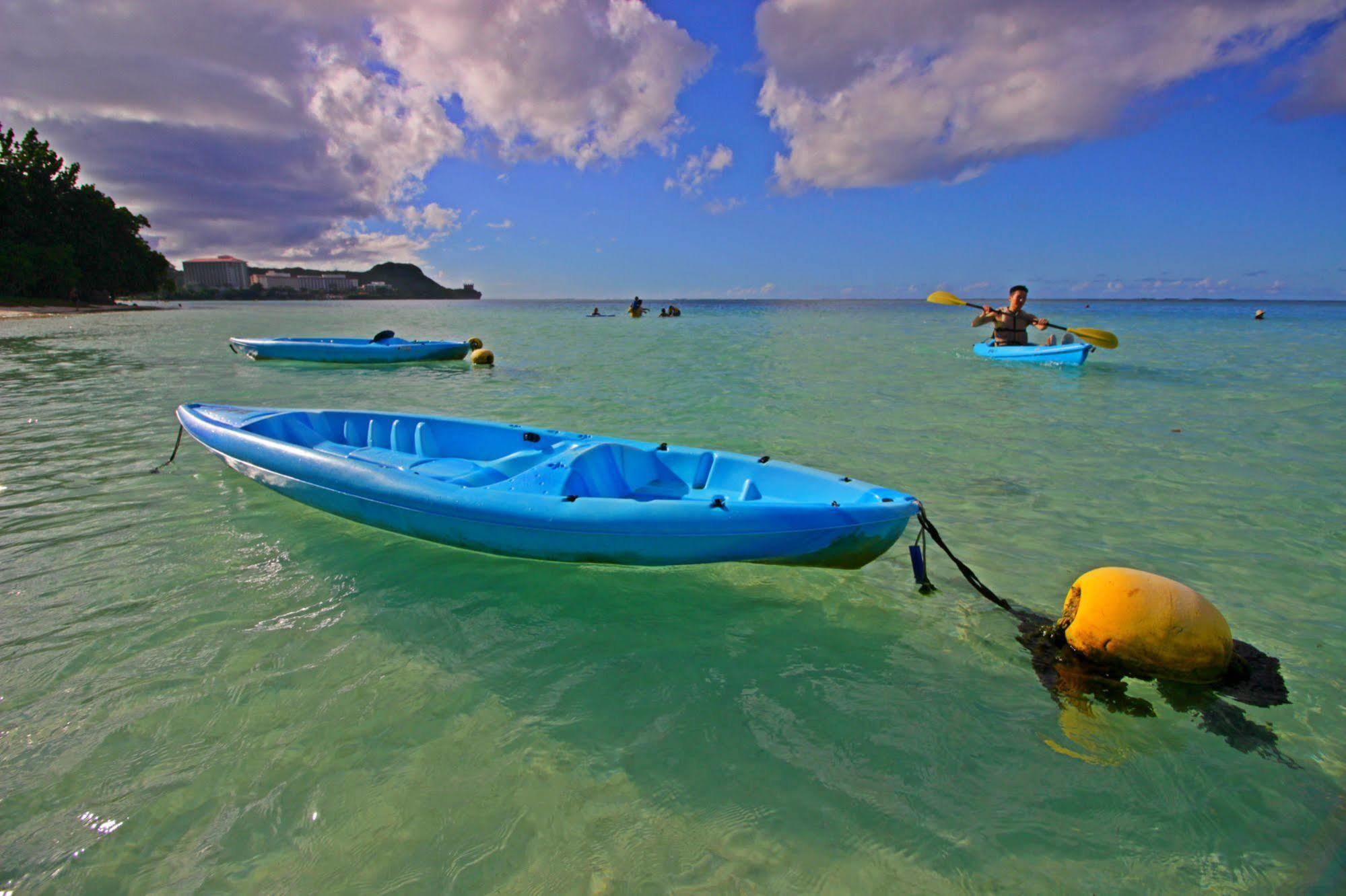 Pacific Star Resort & Spa Tamuning Exterior photo
