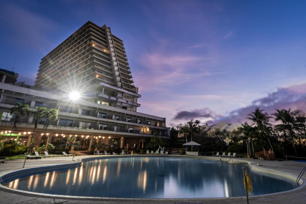 Pacific Star Resort & Spa Tamuning Exterior photo